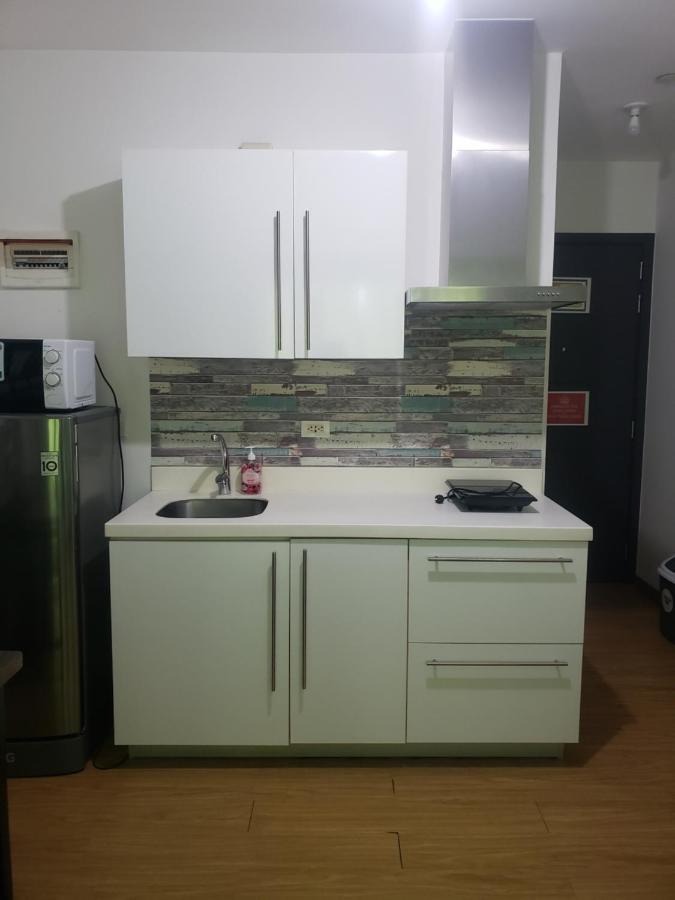Sutherland Tower Acqua Private Residences Mandaluyong Exterior foto
